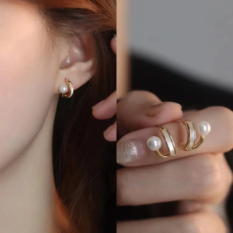 Korean-Style CZ Crystal Claw Earrings