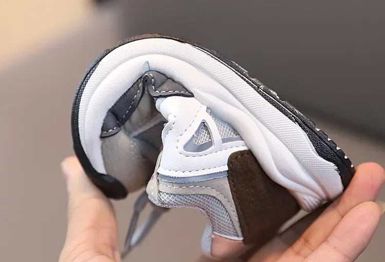 Kids Shoes Soft Sneakers New 2024 Fashion Sports Running Shoes Children Flat Casual Baby Toddler Outdoor Shoes