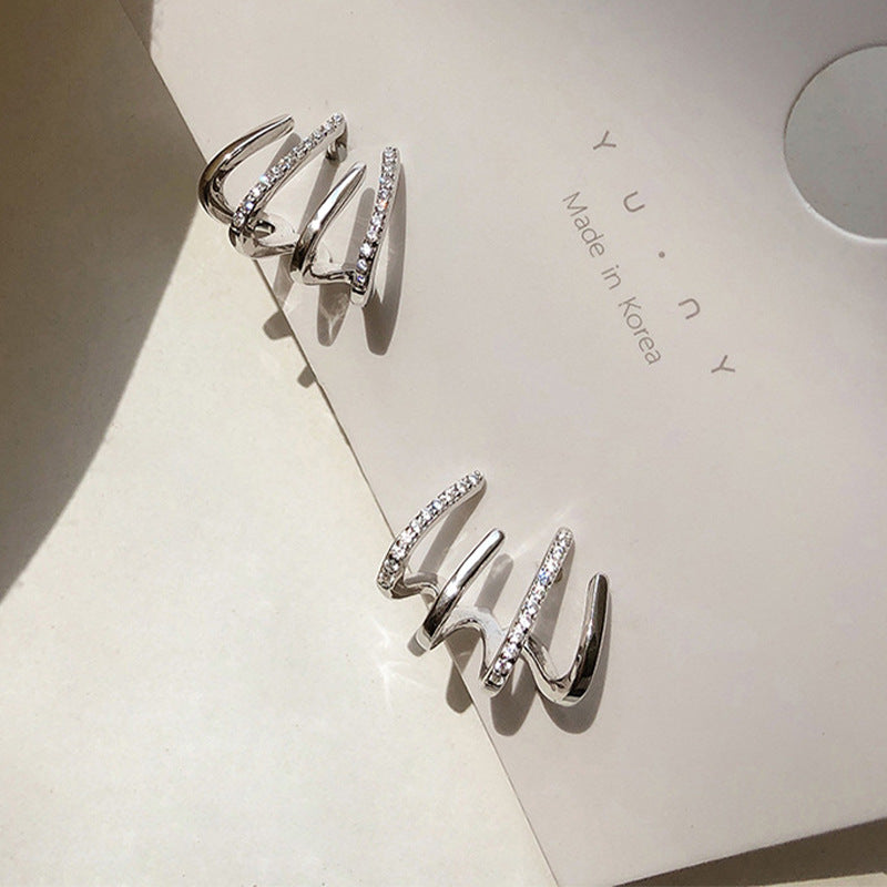 Korean-Style CZ Crystal Claw Earrings